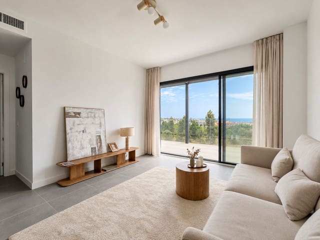 2 soverom Leilighet til salgs i Mijas Costa, Mijas med svømmebasseng garasje - € 470 000 (Ref: 10005900)