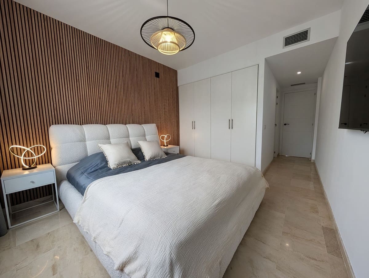 3 sovrum Takvåning till salu i New Golden Mile med pool garage - 599 000 € (Ref: 10005904)