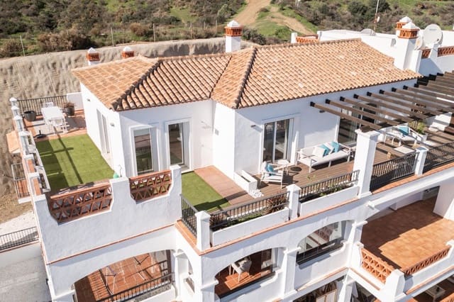 2 soveværelse Penthouse til salg i Calahonda, Mijas med swimmingpool garage - € 735.000 (Ref: 10005907)