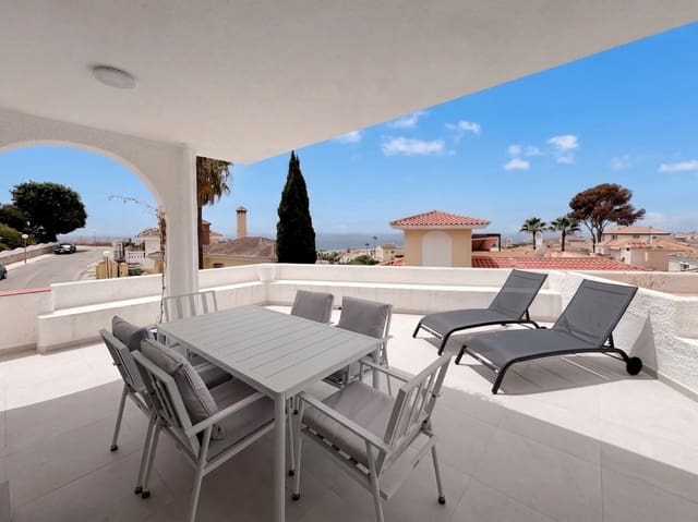 Apartamento de 2 habitaciones en Riviera del Sol, Mijas en venta con piscina - 395.000 € (Ref: 10006709)