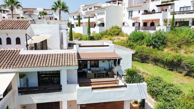 3 soverom Leilighet til salgs i Casares med svømmebasseng garasje - € 399 000 (Ref: 10006711)