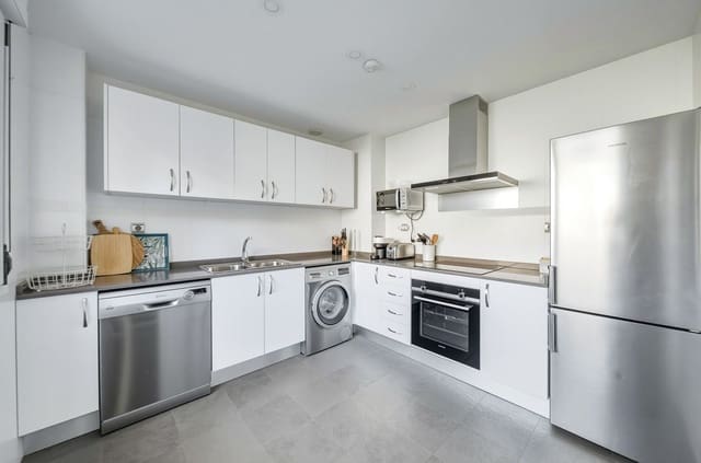 2 bedroom Apartment for sale in Casares with pool garage - € 439,000 (Ref: 10006719)