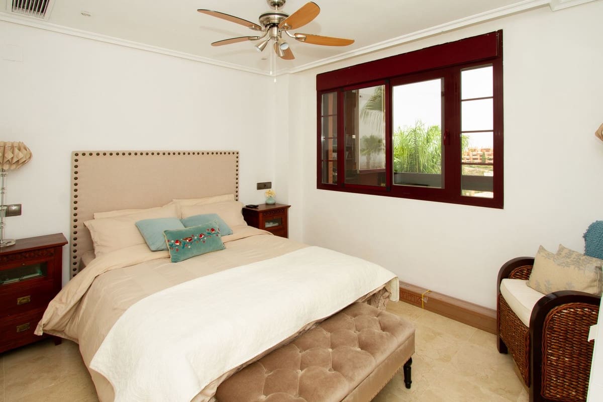 3 quarto Penthouse para venda em La Marina de la Torre com piscina garagem - 585 000 € (Ref: 10009311)