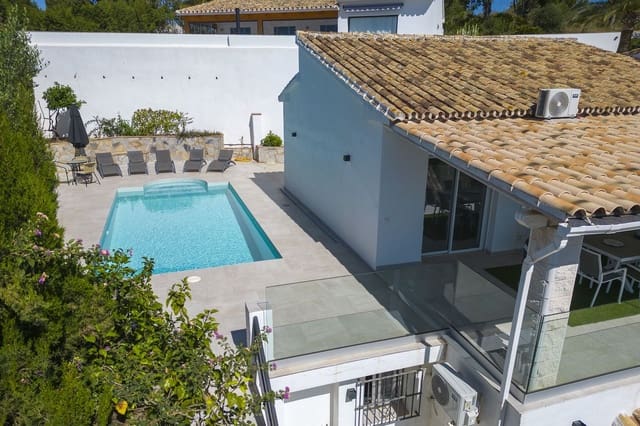 5 soveværelse Villa til salg i La Cala de Mijas, Mijas med swimmingpool garage - € 1.425.000 (Ref: 10011759)