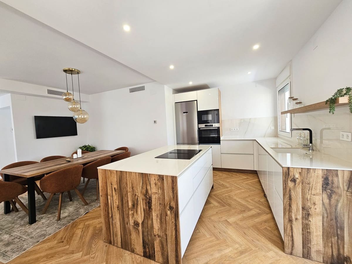 5 slaapkamer Villa te koop in La Cala de Mijas met zwembad garage - € 1.590.000 (Ref: 10013892)