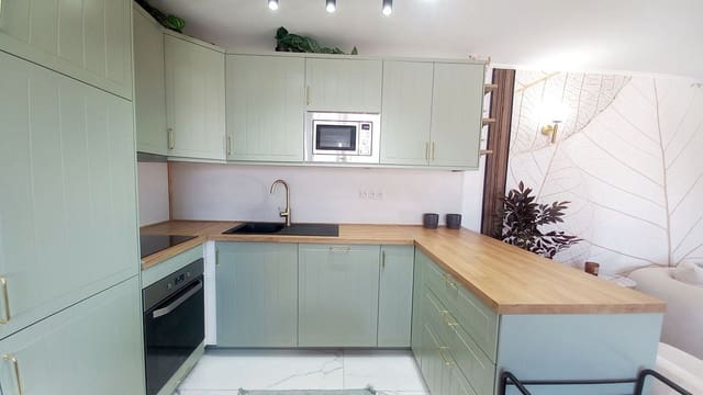4 Zimmer Haus zu verkaufen in Calahonda, Mijas mit Pool Garage - 649.000 € (Ref: 10013906)