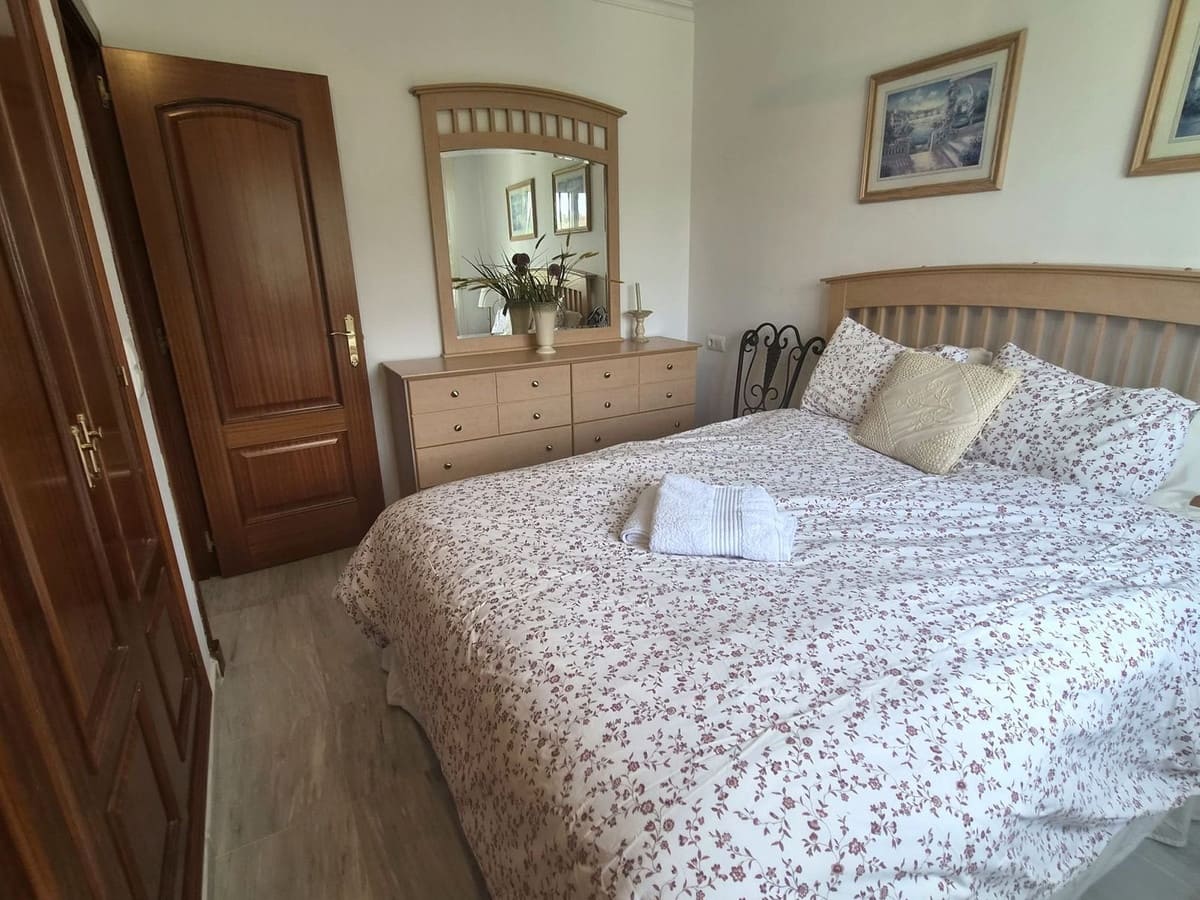 3 sovrum Hus till salu i Alhaurin Golf med pool garage - 412 500 € (Ref: 10013925)