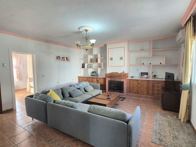 5 sovrum Villa till salu i Alhaurín de la Torre med pool garage - 500 000 € (Ref: 10013926)
