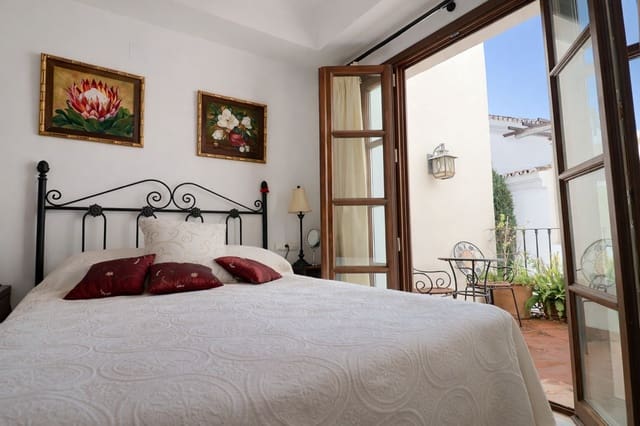 3 bedroom Townhouse for sale in La Heredia, Benahavís with pool garage - € 695,000 (Ref: 10015800)