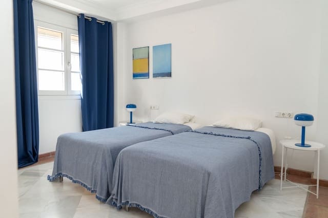 3 bedroom Townhouse for sale in La Heredia, Benahavís with pool garage - € 750,000 (Ref: 10015801)