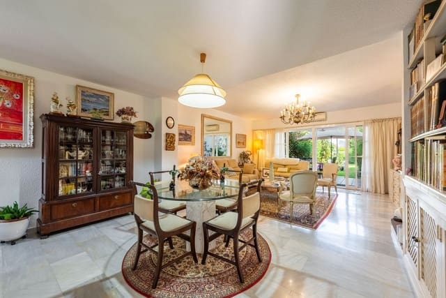 3 Zimmer Haus zu verkaufen in Bel-Air, Estepona mit Pool Garage - 550.000 € (Ref: 10015847)