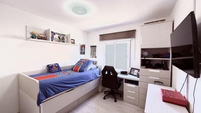 3 quarto Penthouse para venda em La Cala de Mijas, Mijas - 444 000 € (Ref: 10022910)