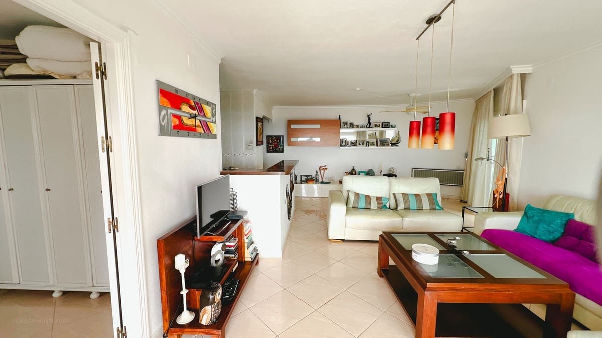 2 Zimmer Apartment zu verkaufen in La Cala de Mijas mit Pool - 500.000 € (Ref: 10024384)