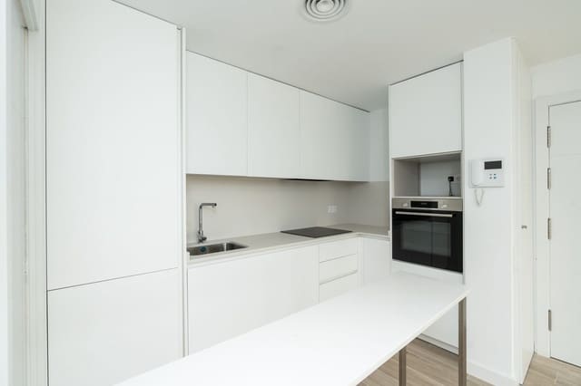 2 sypialnia Apartament na sprzedaż w La Cala de Mijas, Mijas z basenem garażem - 495 000 € (Ref: 10024386)