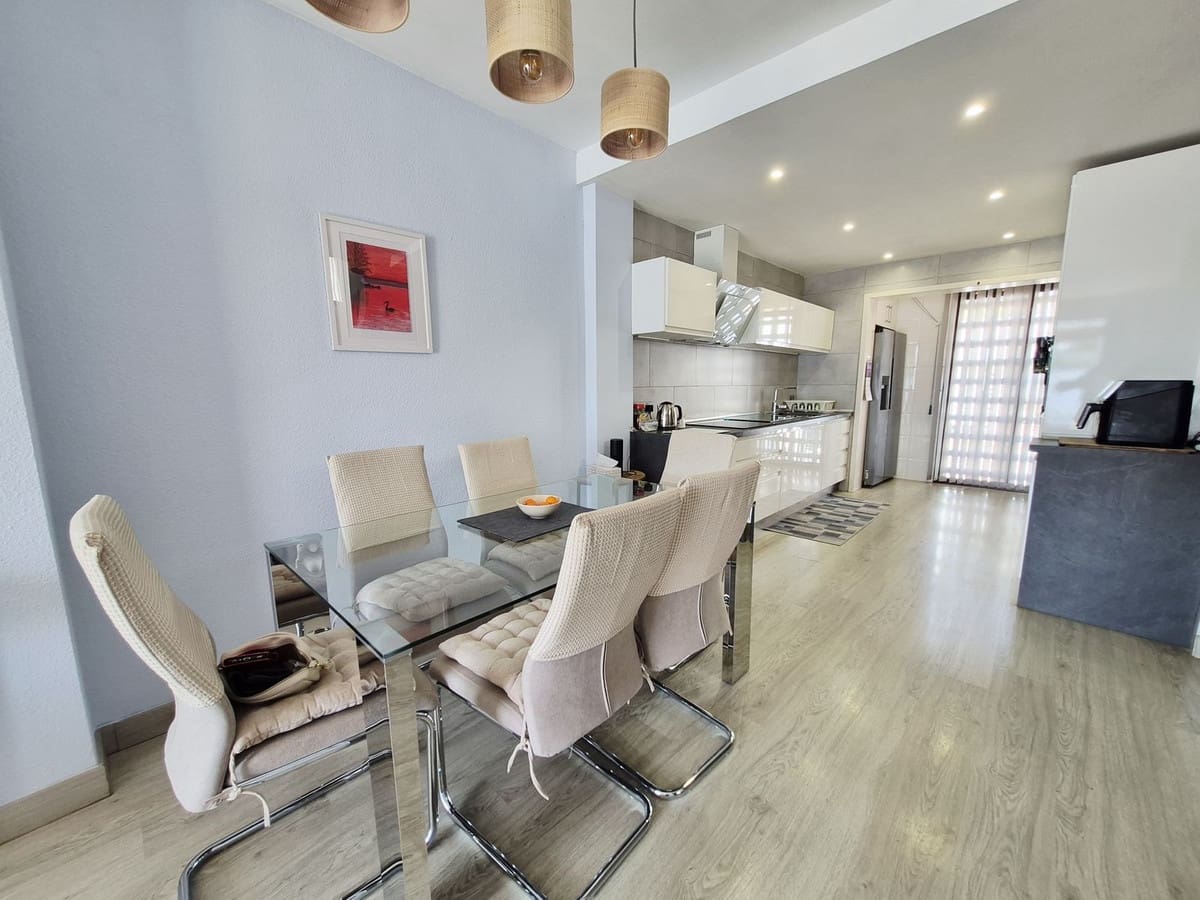 3 sypialnia Dom na sprzedaż w La Cala de Mijas z basenem garażem - 699 000 € (Ref: 10025982)