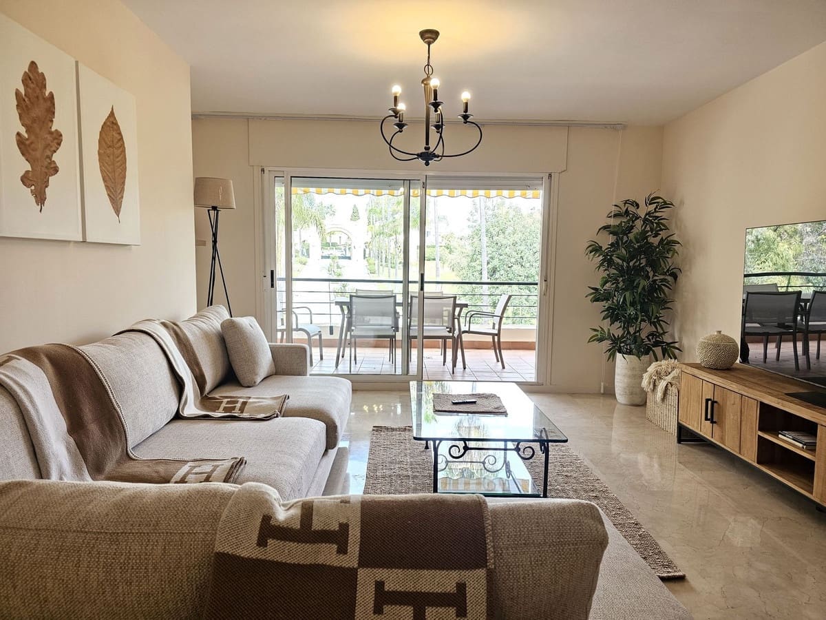 3 sypialnia Apartament na sprzedaż w Guadalmina z basenem garażem - 520 000 € (Ref: 10028946)