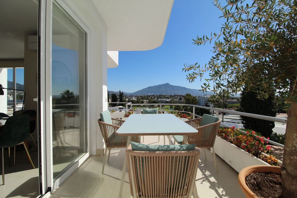3 camera da letto Appartamento in vendita in Guadalmina - 750.000 € (Rif: 10028947)
