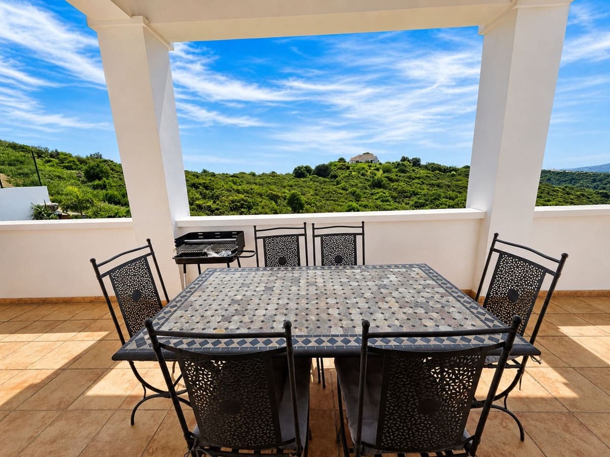 3 bedroom Townhouse for sale in Casares with garage - € 450,000 (Ref: 10029511)