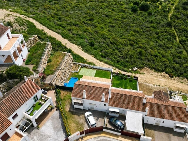 3 bedroom Townhouse for sale in Casares with garage - € 450,000 (Ref: 10029511)