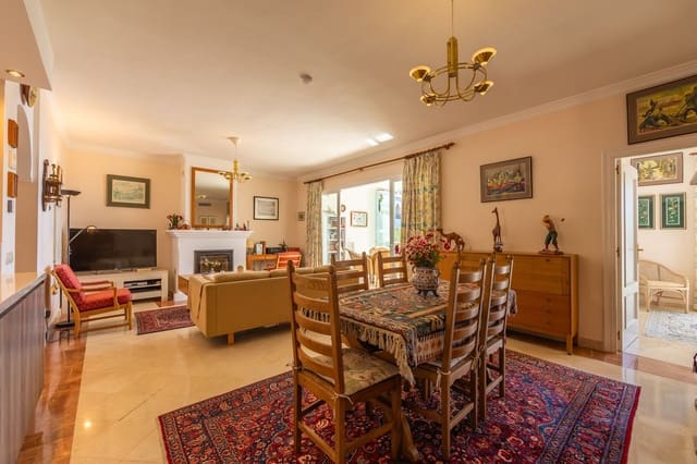 2 quarto Apartamento para venda em Casares com piscina garagem - 650 000 € (Ref: 10029558)