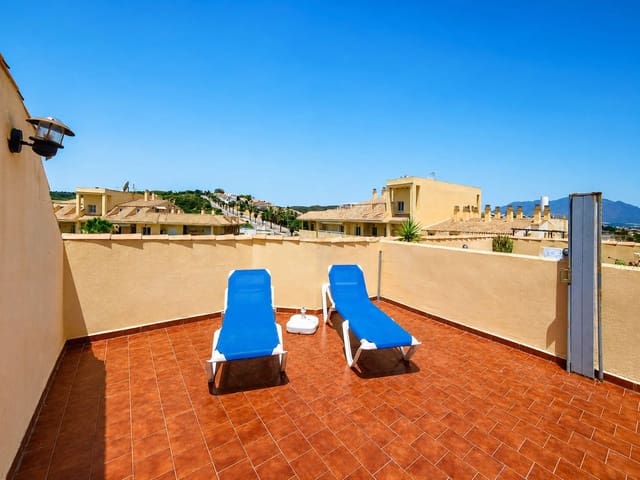 2 chambre Penthouse à vendre à La Duquesa / Puerto de la Duquesa, Manilva avec piscine garage - 260 000 € (Ref: 10029670)