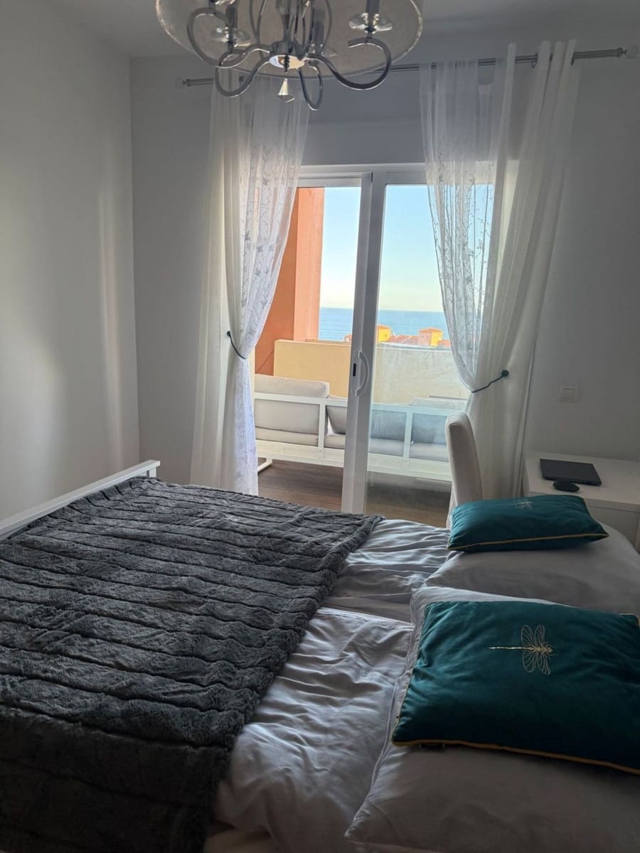 2 quarto Apartamento para venda em La Duquesa / Puerto de la Duquesa com piscina garagem - 375 000 € (Ref: 10029680)