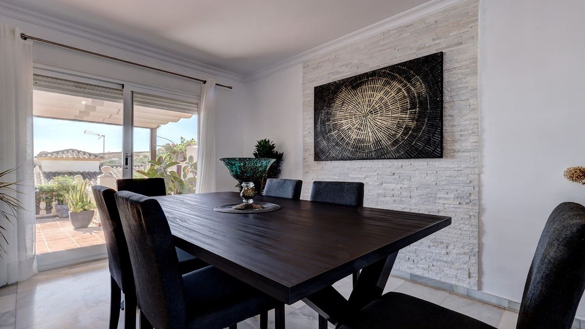 3 soverom Hus til salgs i Manilva med svømmebasseng garasje - € 399 000 (Ref: 10029694)