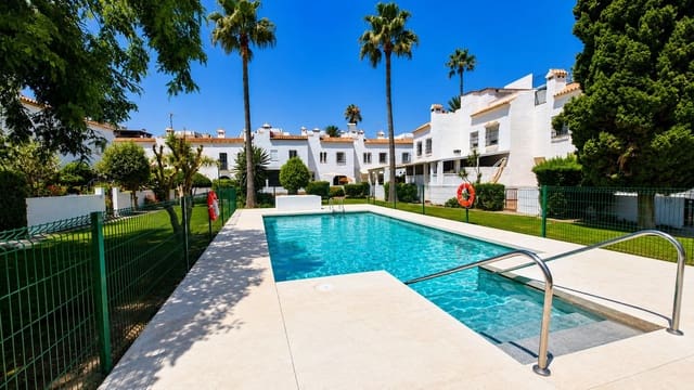 3 sypialnia Dom na sprzedaż w Casares z basenem - 430 000 € (Ref: 10030191)