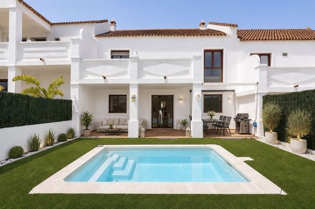 3 sypialnia Dom na sprzedaż w Doña Julia Golf, Casares z basenem garażem - 525 000 € (Ref: 10030193)