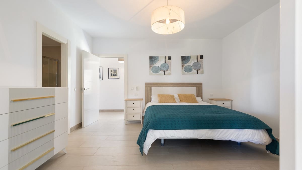 4 camera da letto Villa in vendita in Manilva con piscina garage - 1.100.000 € (Rif: 10030195)