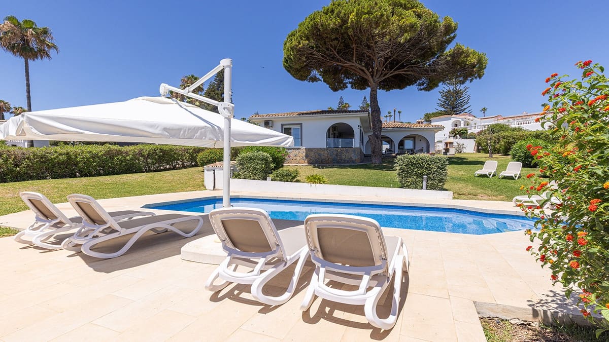 4 camera da letto Villa in vendita in Manilva con piscina garage - 1.100.000 € (Rif: 10030195)