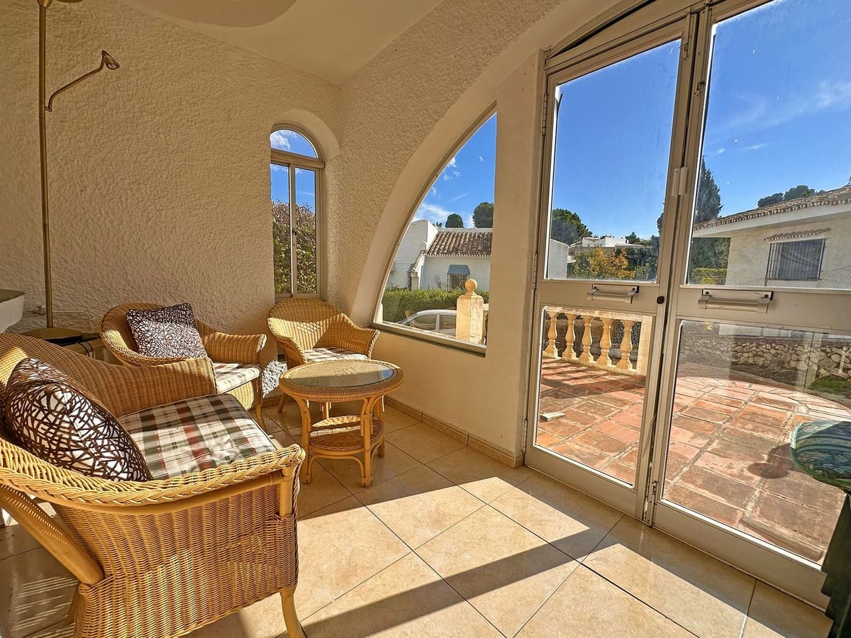4 camera da letto Villa in vendita in Mijas Costa con piscina garage - 650.000 € (Rif: 10030197)