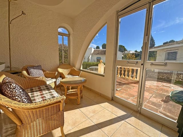 4 camera da letto Villa in vendita in Mijas Costa, Mijas con piscina garage - 650.000 € (Rif: 10030197)