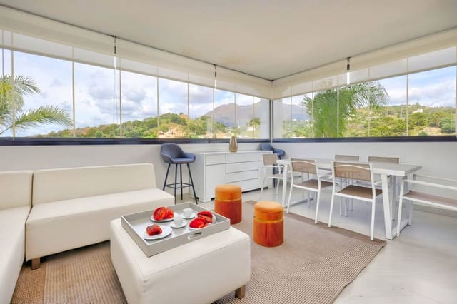 2 sovrum Lägenhet till salu i Estepona med pool garage - 565 000 € (Ref: 10031580)