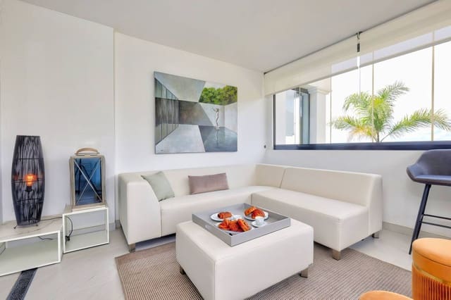 2 sovrum Lägenhet till salu i Estepona med pool garage - 565 000 € (Ref: 10031580)