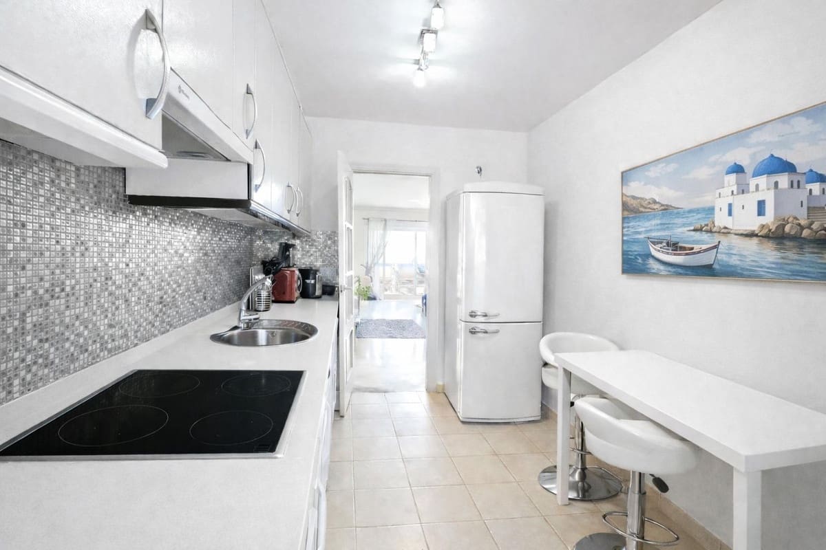 2 bedroom Apartment for sale in New Golden Mile with pool garage - € 630,000 (Ref: 10031633)