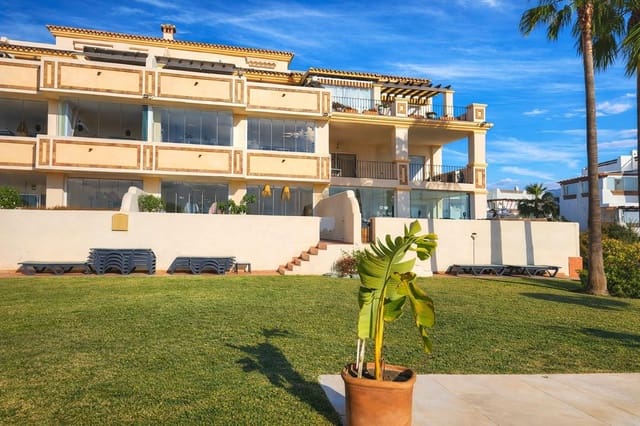 2 bedroom Apartment for sale in Selwo, Estepona with pool garage - € 630,000 (Ref: 10031633)
