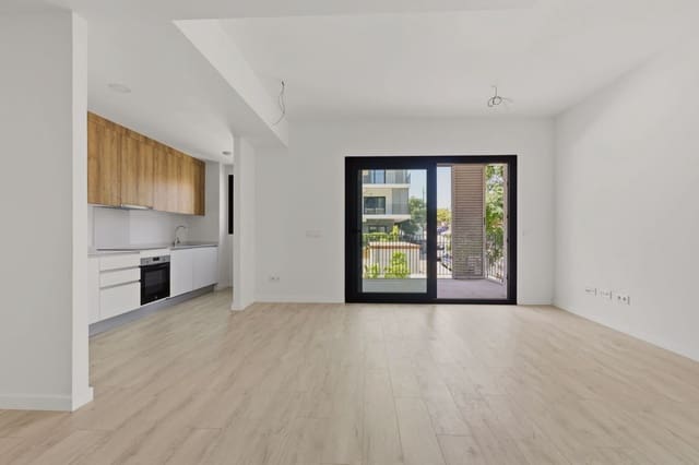 3 chambre Appartement à vendre à Estepona avec piscine garage - 650 000 € (Ref: 10031637)