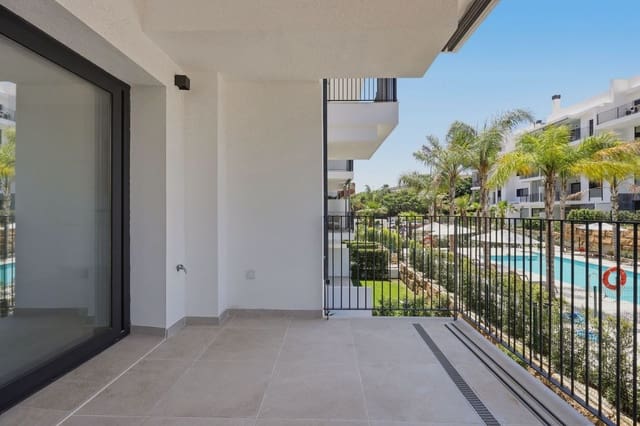 3 chambre Appartement à vendre à Estepona avec piscine garage - 650 000 € (Ref: 10031637)