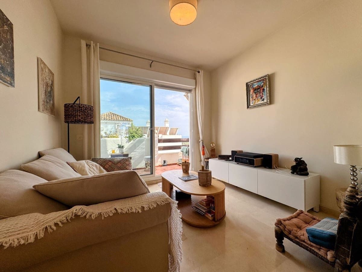 2 Zimmer Penthouse zu verkaufen in Estepona mit Pool Garage - 299.000 € (Ref: 10031642)