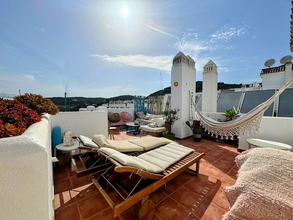 2 Zimmer Penthouse zu verkaufen in Estepona mit Pool Garage - 299.000 € (Ref: 10031642)