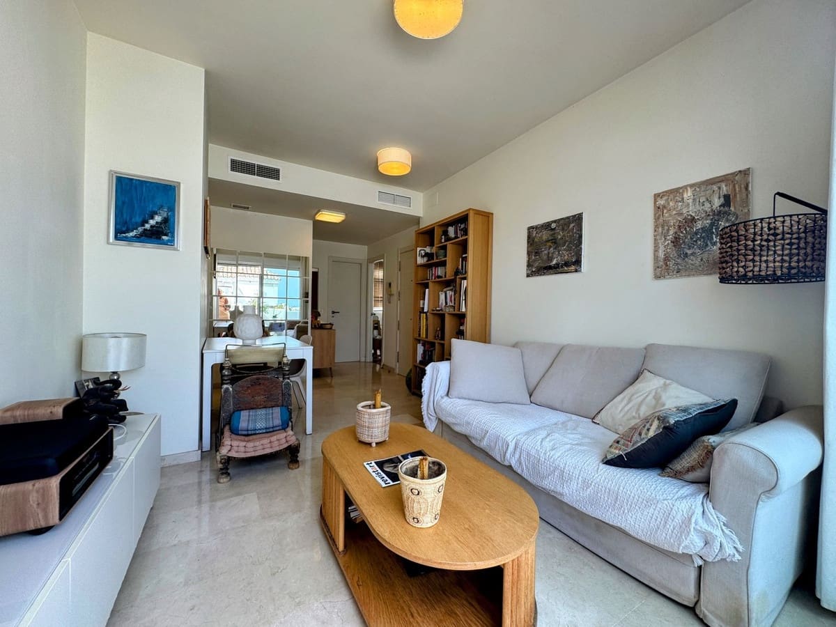 2 Zimmer Penthouse zu verkaufen in Estepona mit Pool Garage - 299.000 € (Ref: 10031642)