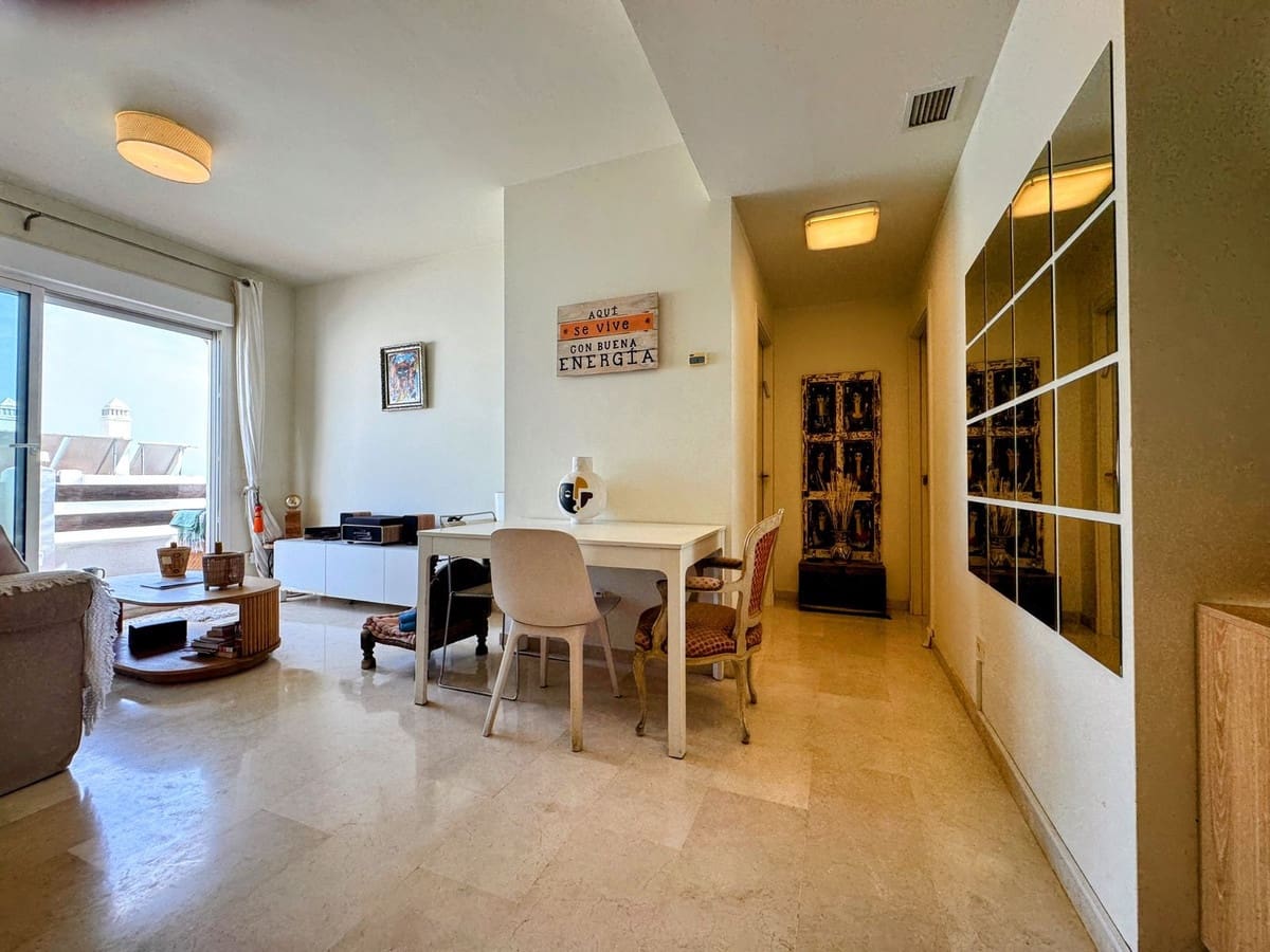 2 Zimmer Penthouse zu verkaufen in Estepona mit Pool Garage - 299.000 € (Ref: 10031642)