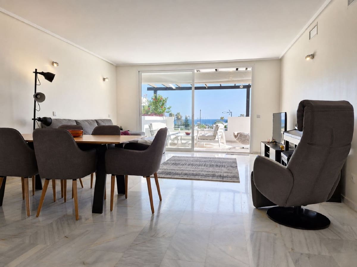 2 sovrum Lägenhet till salu i Bel-Air med pool - 410 000 € (Ref: 10031644)