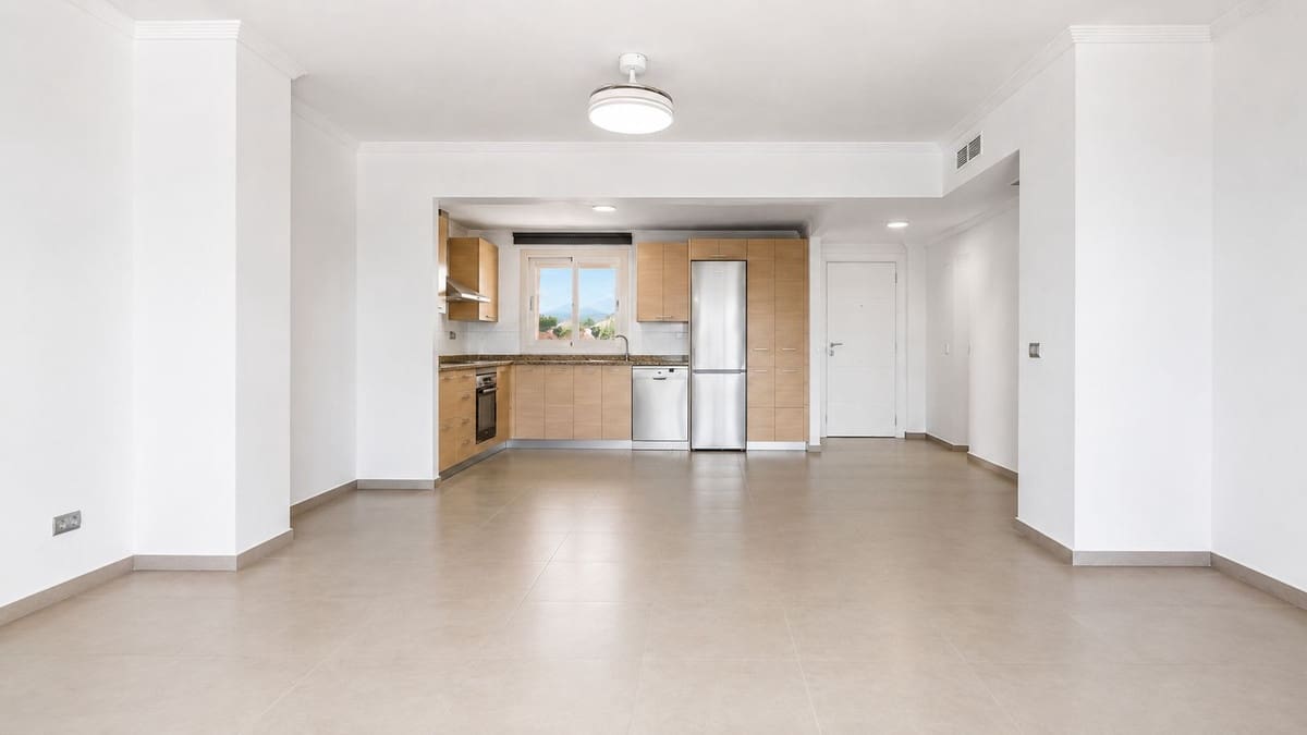 2 chambre Penthouse à vendre à New Golden Mile avec piscine garage - 440 000 € (Ref: 10031645)