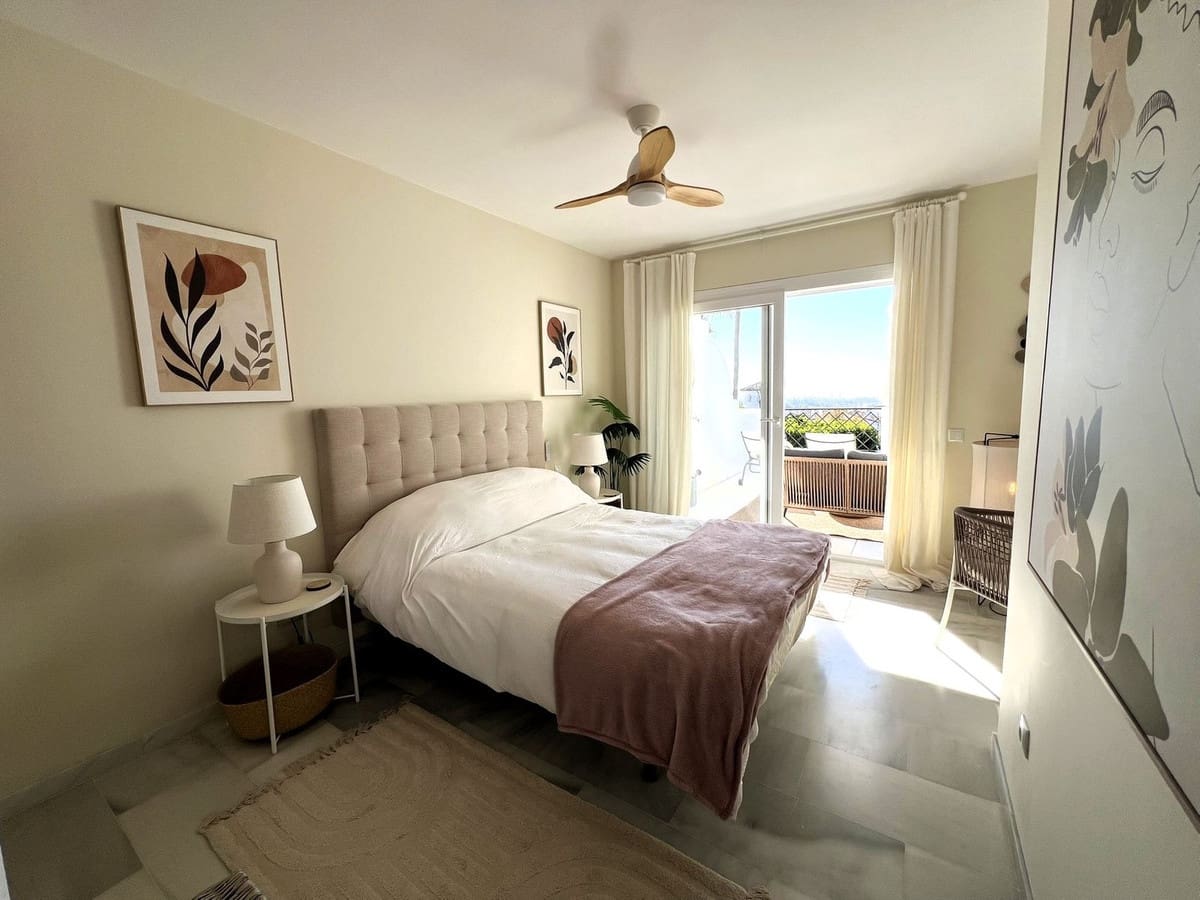 2 quarto Apartamento para venda em Benahavis com piscina garagem - 485 000 € (Ref: 10031656)