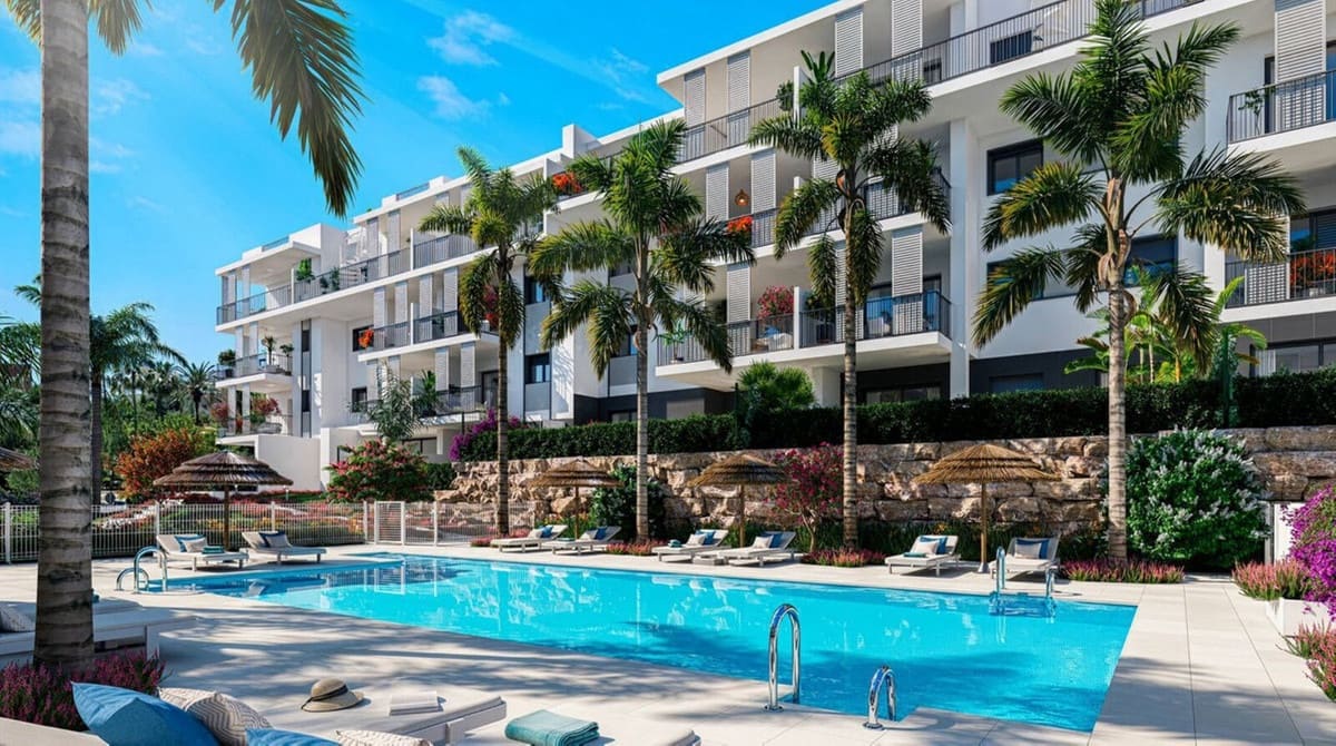 2 Zimmer Apartment zu verkaufen in Estepona mit Pool - 595.000 € (Ref: 10031971)
