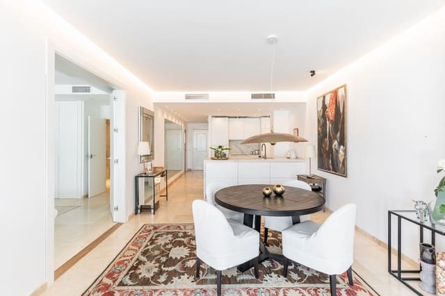 2 sypialnia Apartament na sprzedaż w Estepona z basenem garażem - 950 000 € (Ref: 10031983)