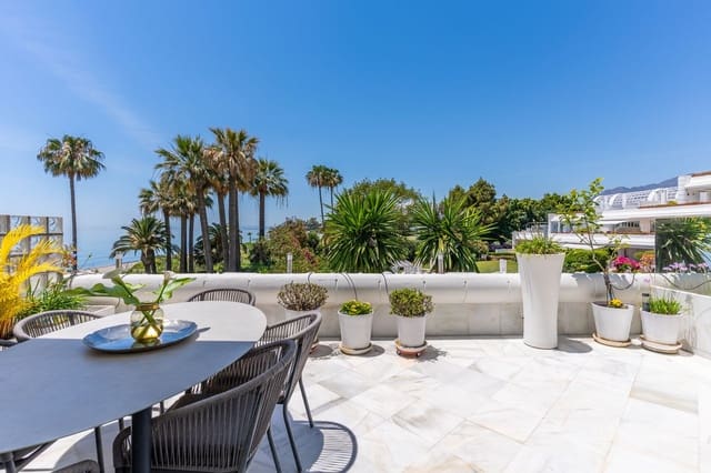 2 sypialnia Apartament na sprzedaż w Estepona z basenem garażem - 950 000 € (Ref: 10031983)