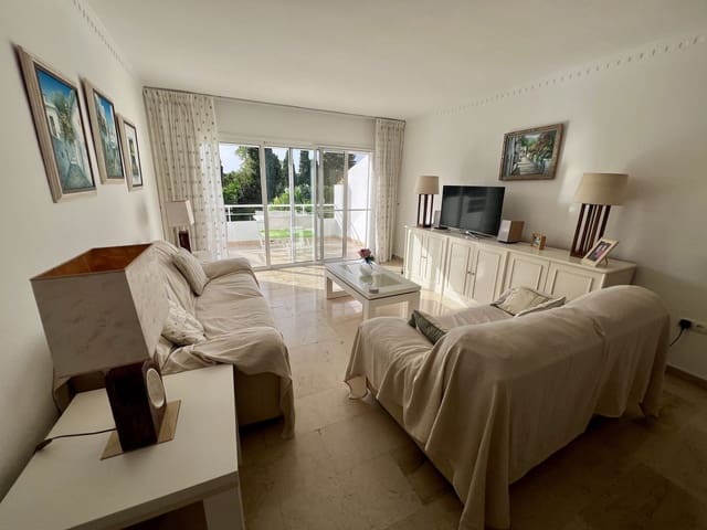 2 bedroom Penthouse for sale in El Paraiso, Estepona with pool - € 345,000 (Ref: 10034171)